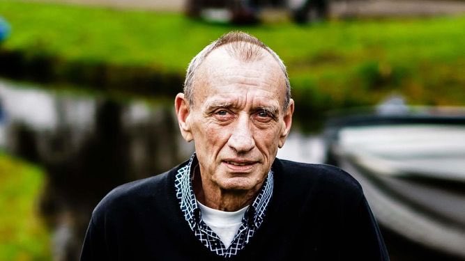 Netherlands1978's tweet image. #RIP Rob #Rensenbrink (1947-2020).
.
#Netherands #Holland #Oranje #Nederland #RSCAnderlecht #WorldCup78 #WorldCup74 #football #soccer #futbol #mundial #legend