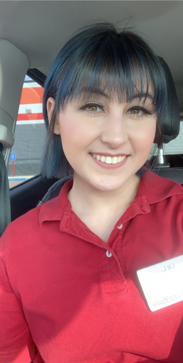 Liz_Renee30's tweet image. @HaleyForse literally always makes my hair look 100x better any time i go in there😍