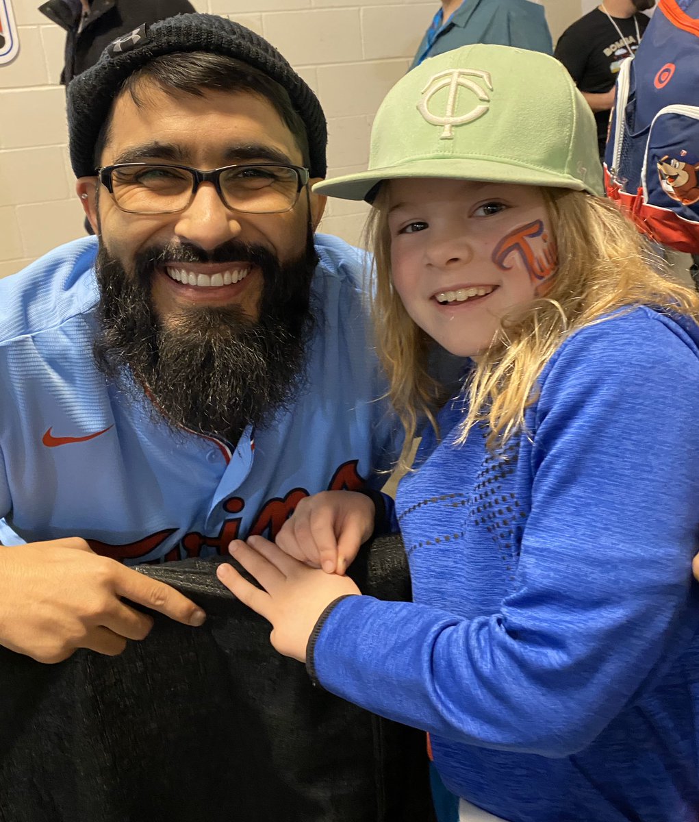 Thanks for the pic, <a href="/SergioRomo54/">Sergio Romo</a>!  Best of luck in 2020!