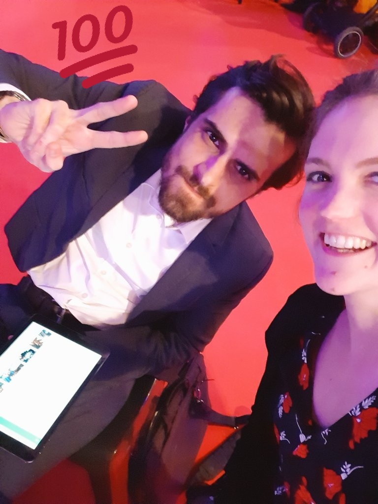 Jo3Charlet's tweet photo. [GEM Gala]
On se demande qui est aux commandes du social wall...
#GEMAlumni https://t.co/hg6Tsi6BFm