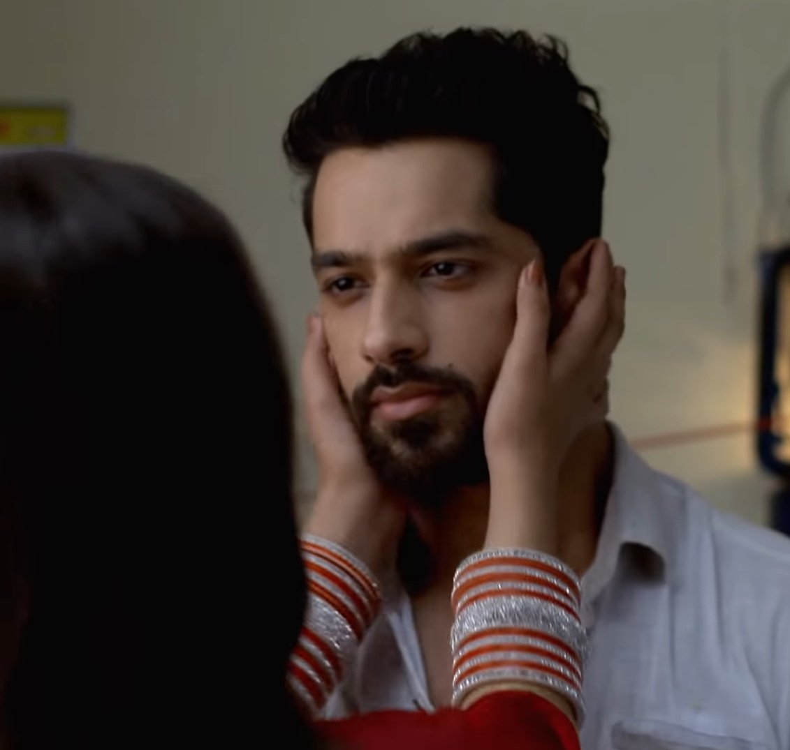UOweibo's tweet photo. #wewantmehryabackinAspinoff
#zkmspinoffnews 
@ZeeTV 
@ZEE5premium 
@saurabhtewari76

#samikshajaiswal 
#karanvohra 
#mehek #shaurya #zindagikimehek https://t.co/AHI3gxNIM4