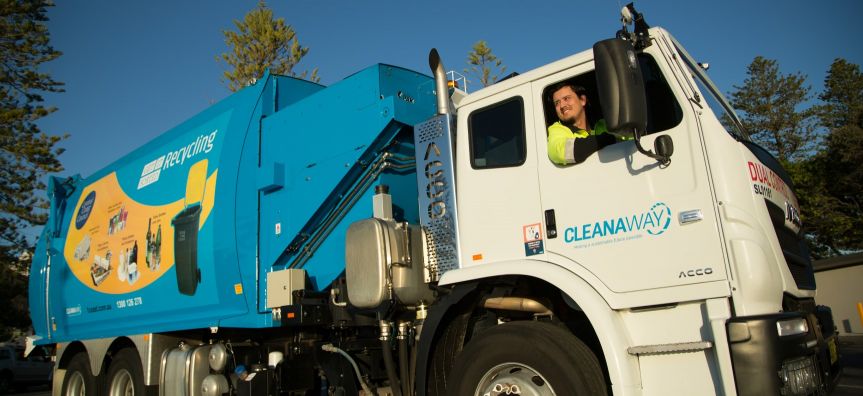 CCoastCouncil's tweet photo. Nobody wants to forget bin night! If your bins are usually collected on a Monday, ensure general waste & recycling or garden vegetation bins are still placed on kerbside for collection tonight. Have a wonderful Australia Day! #longweekend #centralcoastcouncil #cleanaway https://t.co/RqDIF5q99w
