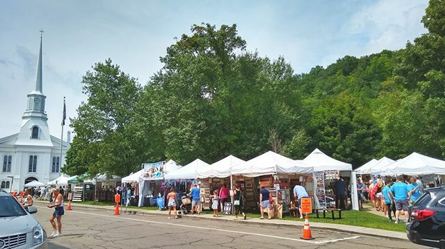 Don't miss out on this year's Festival of Crafts! August 15-16 the Town Square will transform into an amazing outdoor market!⁠
⁠
Vendor Applications are now available; tinyurl.com/tx8ux47⁠
⁠
#Festival of Crafts #Hammondsport #Join us! ift.tt/2GpSf1S