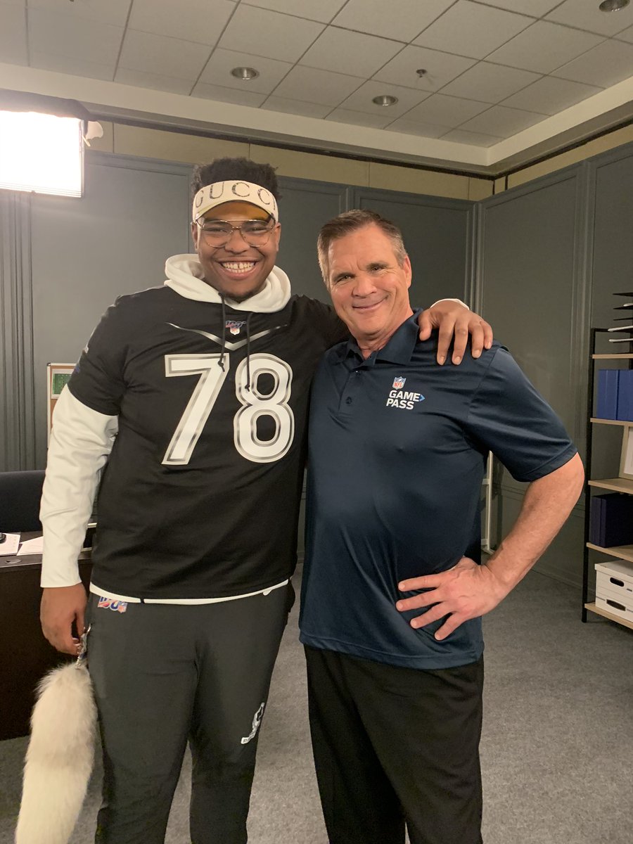 BaldyNFL's tweet photo. .@Ravens @ZEUS__78 @Patriots @BumpNrunGilm0re @packers @TheRealZSmith joined me in #FilmSessions today and the football knowledge shared was epic. #BaldysBreakdowns https://t.co/E6guGwH8ST