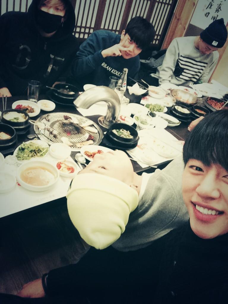 MariiGalletiita's tweet photo. Quiero que sean felices, quiero que siempre estén saludable, quiero que nunca nos olviden. #FOR8VERWITHBAP #FOR8EVERWITHBAP https://t.co/ThXysfoZq4
