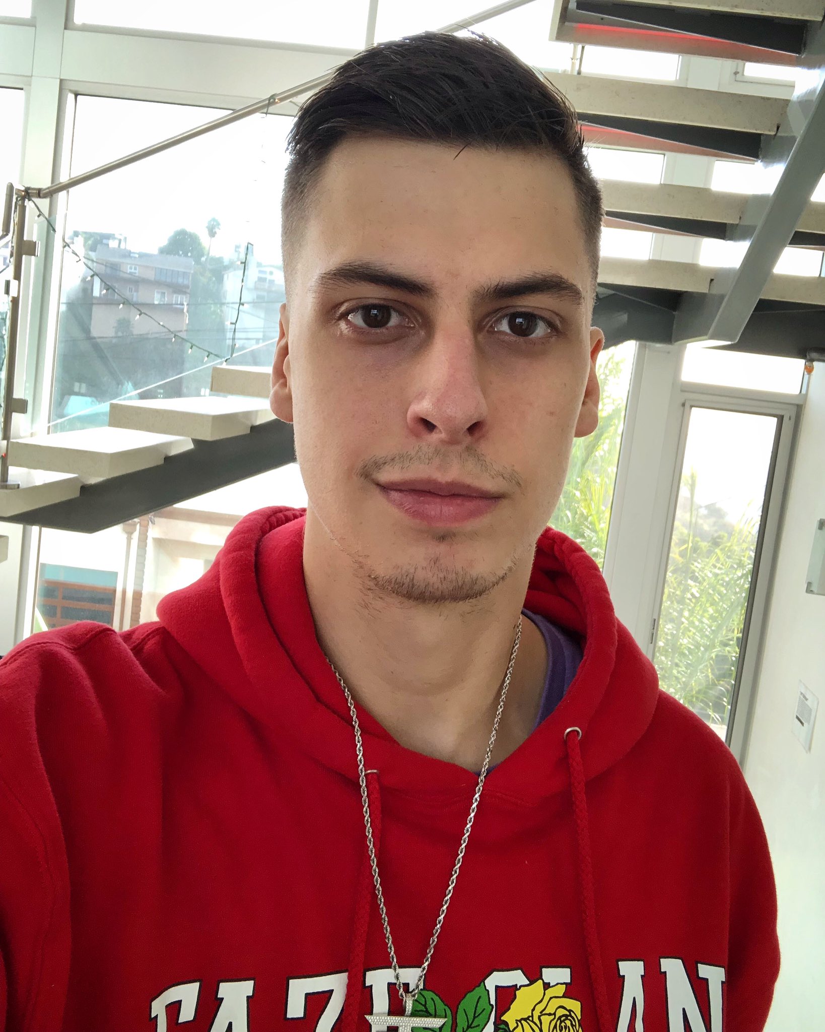 Cizzorz on X Ok but where tf did my hair go https t BMbGlgXswO X