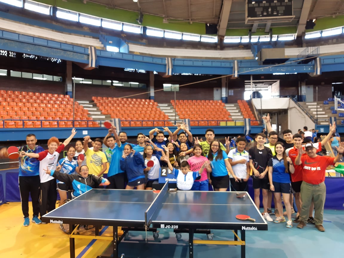 FesaltemeO's tweet photo. Fesalteme. Participó en el festival Olímpico y Paralímpicos de Tokio 2020
Dicha actividad tuvo lugar en la duela del Palacio de los Deportes en horas de la mañana de este día sábado.
Organizada por la Embajada Japón , INDES
Compartimos las imágenes. https://t.co/2HiR6BLsBf