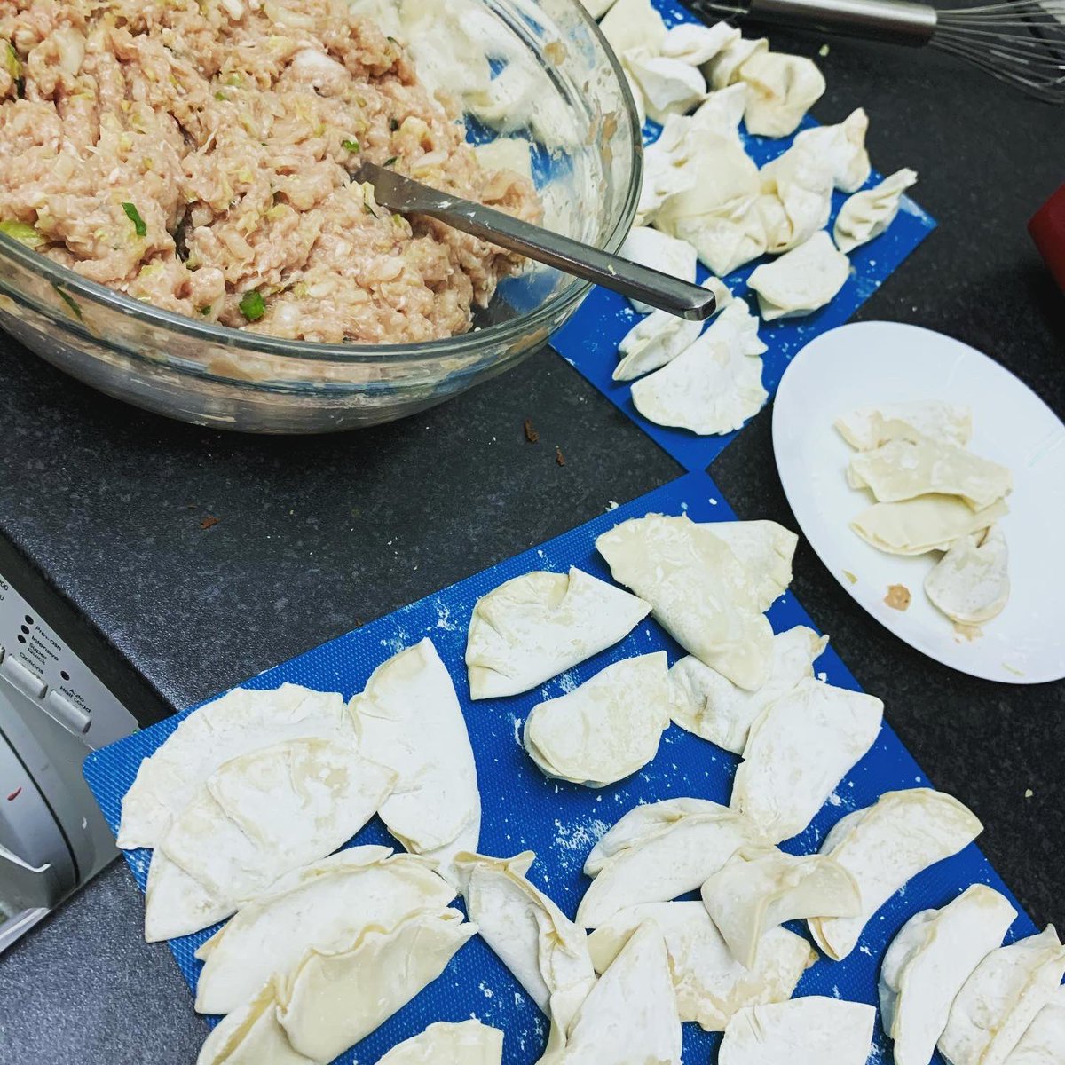 PPCrochehouse's tweet photo. An amazing evening of cooking and conversation ! Chinese dumplings, noodles, rice balls and laughter ! #bestjobintheworld #ChineseNewYear https://t.co/hpNdbZ6DIJ