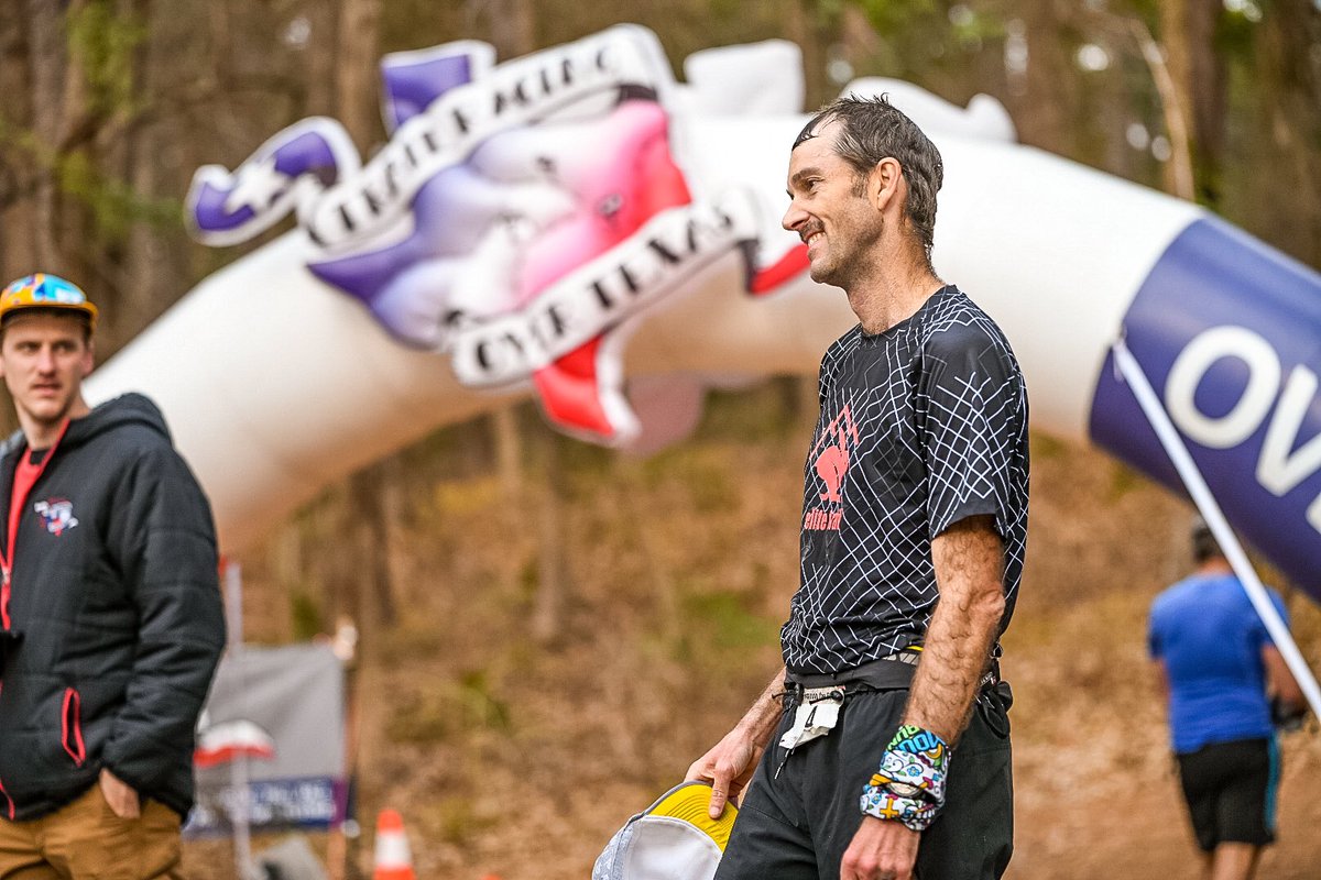 TrailRacingTX's tweet photo. Trevor Meding finishes 1st place in the 108K at Running the Rose in 10:37:25
#RunningTheRose #tyler #TylerTX #blackrose #yellowrose #yellowroseoftexas #tylerstatepark #trailracingovertexas #TROT #trailrunning #trailrun #trailrunner #run #running #trailracing #traillife #trailfun https://t.co/fI1jdJl0tj