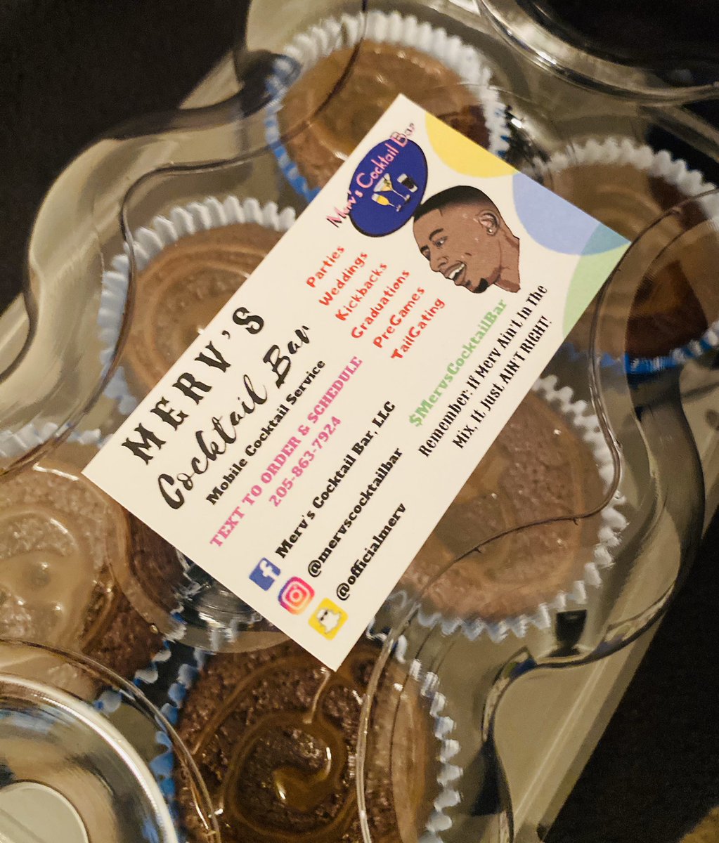 mervkneauxs's tweet photo. Merv’s Cocktail Bar LLC #Bakes treats that will leave you #Baked & #Mix drinks that will have you #Leaning 🤪🥵🥶🥃🧁🧉
205-863-7924 #TextToOrder
#BourbonBrownieBombs
#StrawberryGreyGooseCupcakes https://t.co/pVZWjDvox7