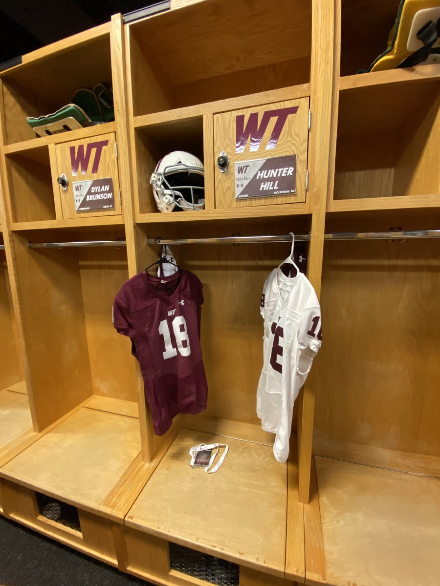h_hillp18's tweet photo. Had an amazing visit this weekend at West Texas A&amp;M, thank you to all of the coaches and players for making me feel right at home. After a long talk with @Coach_HunterH I’m blessed to say I’m now 100% committed to West Texas A&amp;M. #RollDamnBuffs 🔴⚪️ https://t.co/0L4G8Gnse7