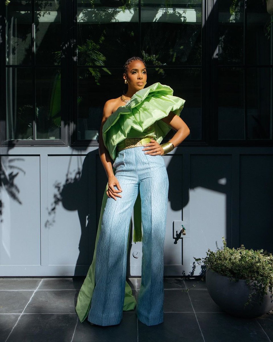 mefeater's tweet photo. Kelly Rowland at the #RocNationBrunch 💕 https://t.co/8Hh1aKDmbn
