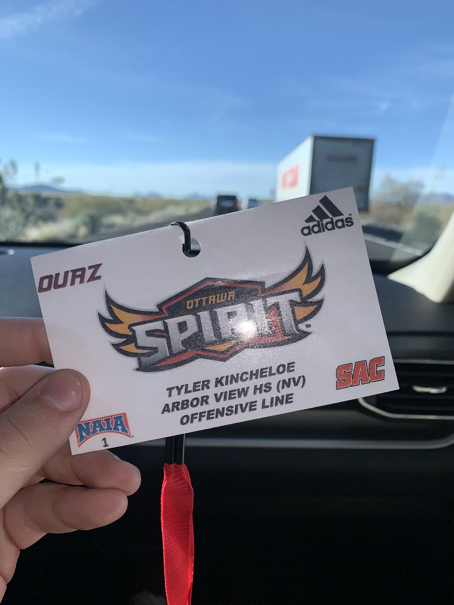 Great visit with my back @imdariusw thank you @CoachStebbinsRB for giving me the chance to come out and see OUAZ! ⛓🎯