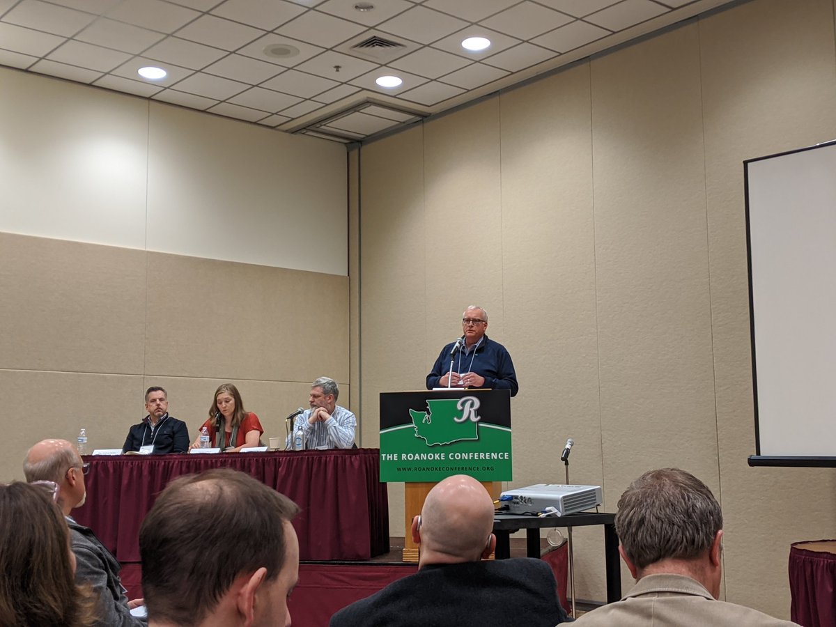 JakeMayson's tweet photo. "Eviction causes homelessness like my credit card statement causes debt." -William Shadbolt @RoanokeConf #crazyideas https://t.co/rHLXCHAR8M