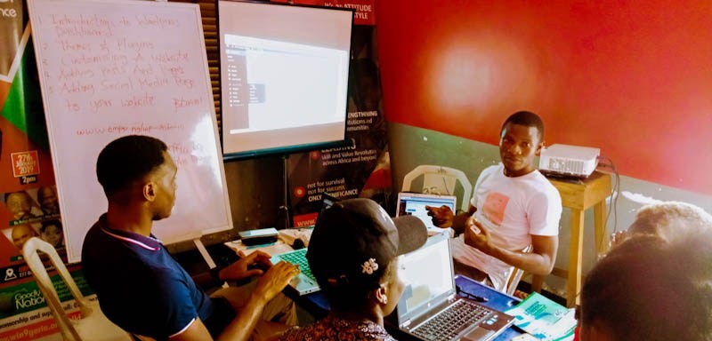 OptimusGrafix's tweet photo. Feedback From Participants at the Web Design Training WordPress https://t.co/Ji3To2NdZv https://t.co/HpSNFqHLYz