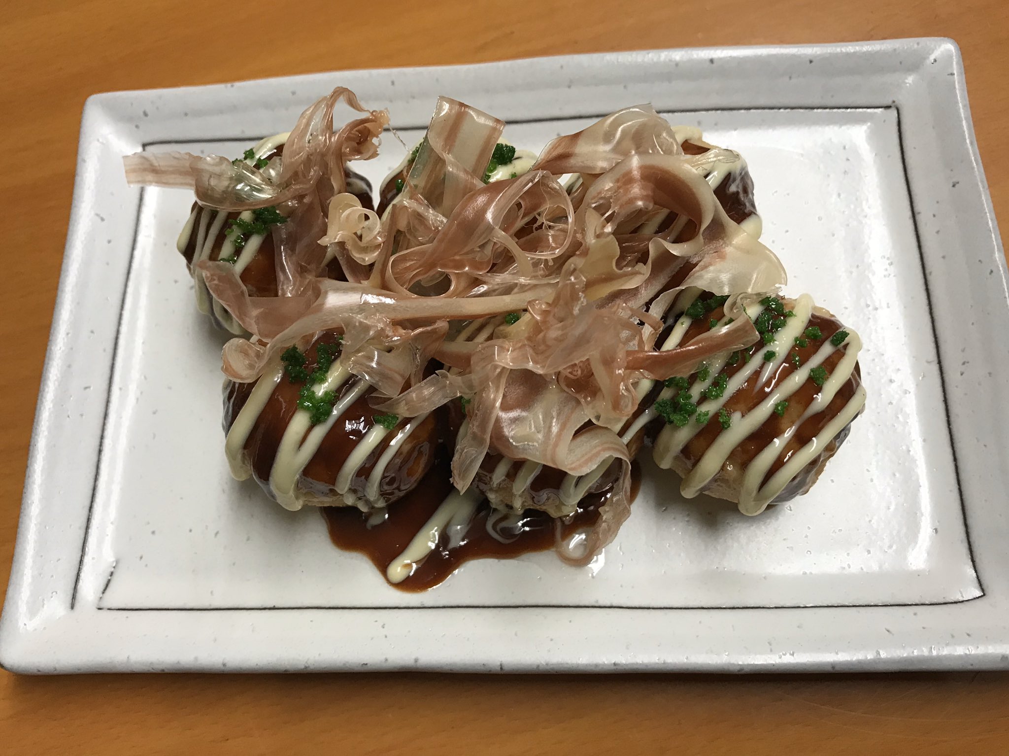 食品サンプルのながお食研 On Twitter たこ焼きでも色々出来る そういえば スマホスタンドも製作した 食品サンプル たこ焼き 孫の手 Usbメモリー ながお食研