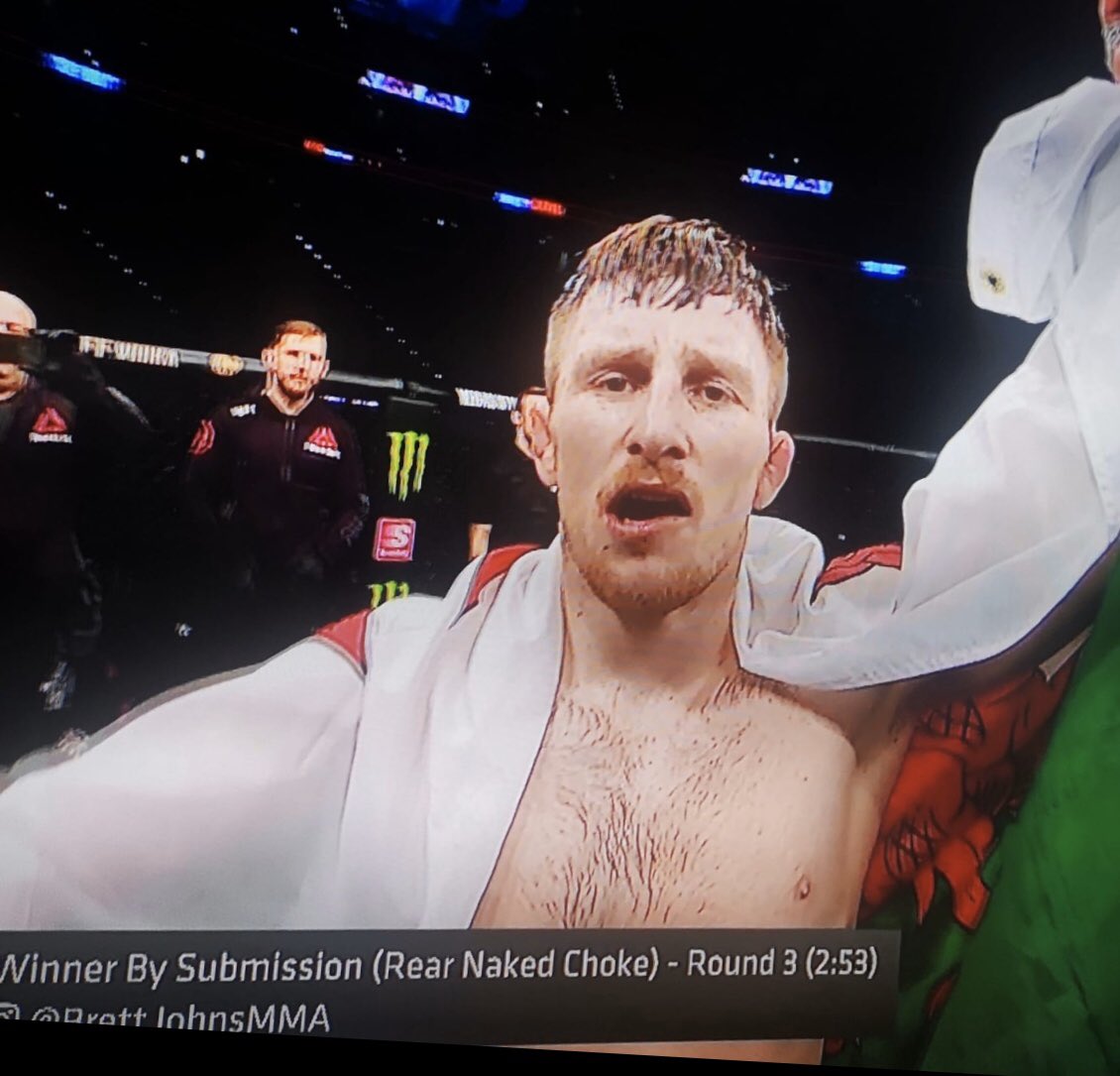 True Welsh Hero!!!!@36Johns <a href="/TanabiTV/">Tanabi TV ®</a> <a href="/castellhowell/">Castell Howell Foods</a> <a href="/VaughanVoyage/">Vaughan Voyage</a>