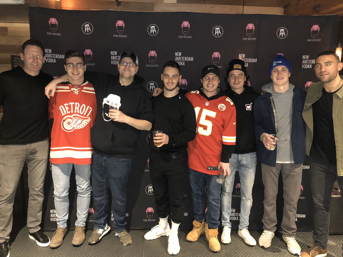parkergreen01's tweet photo. #whitpissed @spittinchiclets @MikeGrinnell_ @BizNasty2point0 @RearAdBsBlog https://t.co/QIrjjh5Qfr