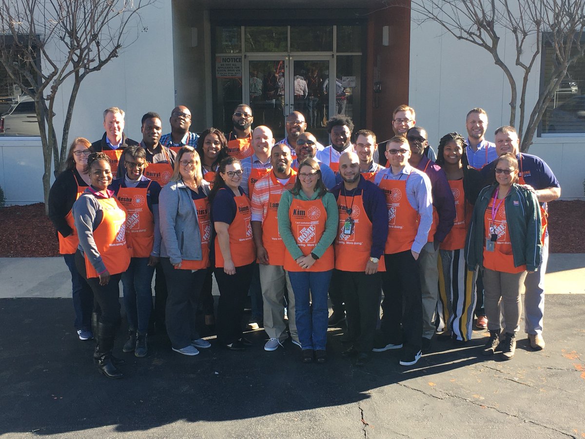 skelleyTHD's tweet image. Awesome Day of Development!!!  @SenterBo @JonC_THD @THDCaroHernandz @TammyColemanTHD @AmandaKincadeSE  #onehomedepot #advanceddevelopment