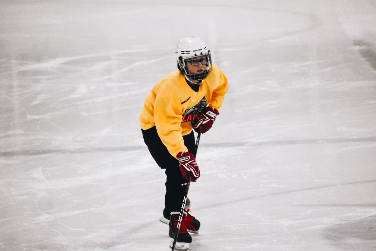 LindsOBrien579's tweet image. Never thought I’d be watching one of my kids play hockey. #grovericerink #initiationprogram #exhaustedjustwatching