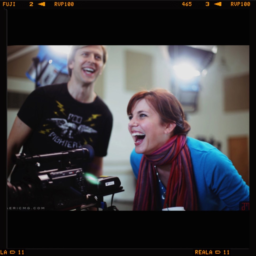 vinylfoote's tweet photo. #StorytellerSaturday
Here is @tiffanybartok and @jaycebartok who are the co-founders of #VinylFoote and the reason why amazing films (such as #FalltoRise and #LargerThanLife #KevynAucoin) are created 💛 these storytellers are awesome! #DreamTeam https://t.co/N5QIamulYh