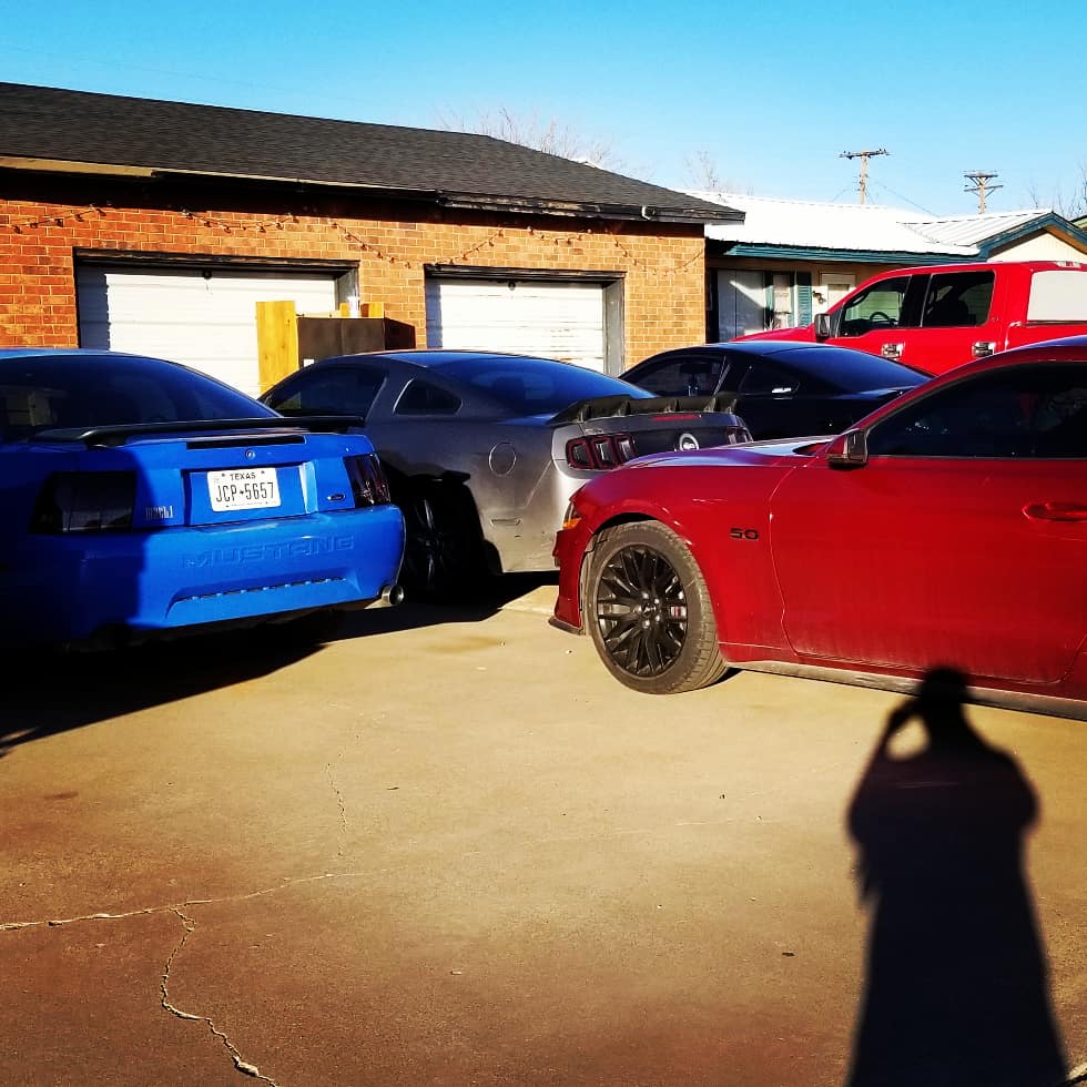 Cam_Amalla1's tweet image. The Squad minus one my Lightning #modmustangs #coyotepower #fordforlife #Mach1 #latemodelresto #americanmuscle #svewheels #s197mustang #s550mustang #lovinglife #grateful #4x4trucks #liftedtrucks