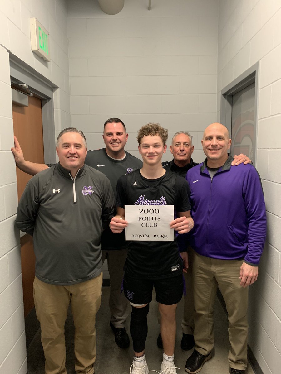 NorwalkHoops's tweet photo. In the win Bowen Born became part of an exclusive club. With 48 points tonight, Bowen is now only the 2nd 3A member (Adam Haluska) of the 2000 point club. #2000pts #BeWhereYourFeetAre #iahsbkb https://t.co/NPgCbdZ7To