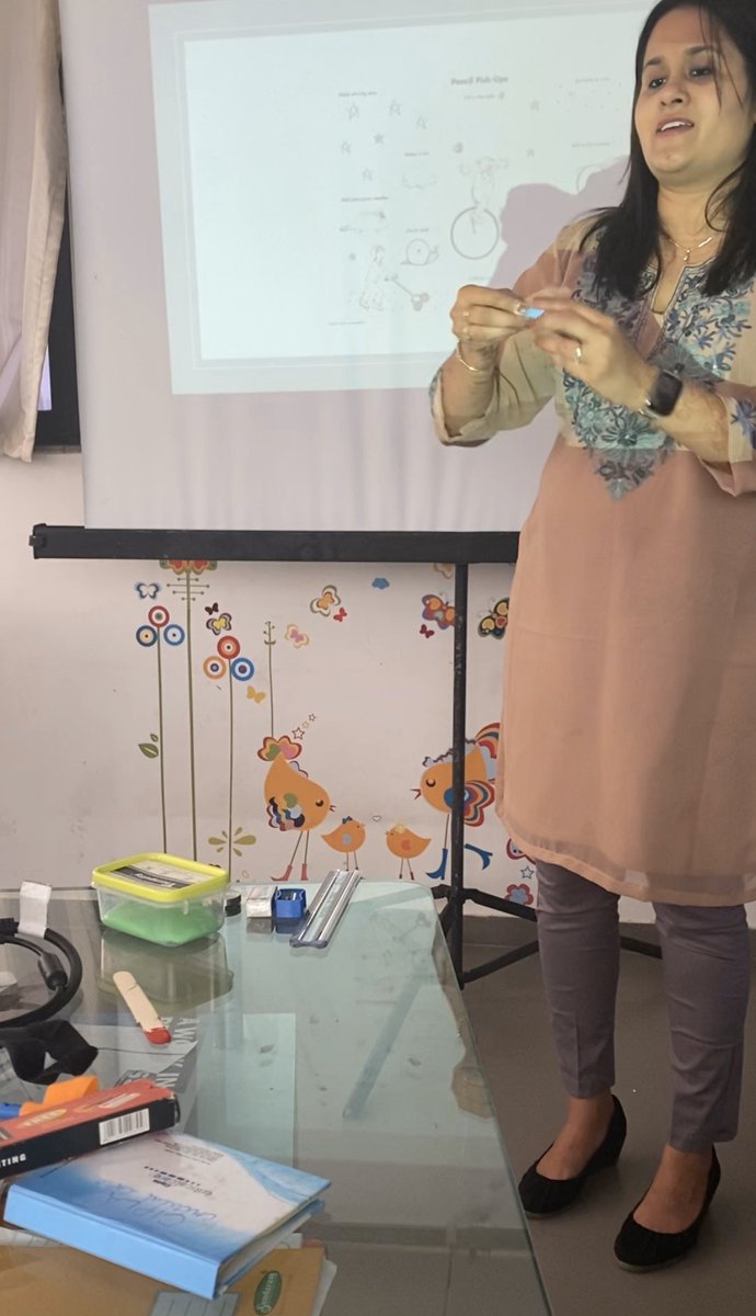 DrHiralKhatri's tweet photo. And it was a great time sharing knowledge with passionate therapists at the Seminar “Prewriting skills and Development”. It was a great interactive session with all the participants.
#OccupationalTherapy  #otd #ot #occupationaltherapists #otpassion #otindia #otac #otontheroad https://t.co/kwhCWJZiBy