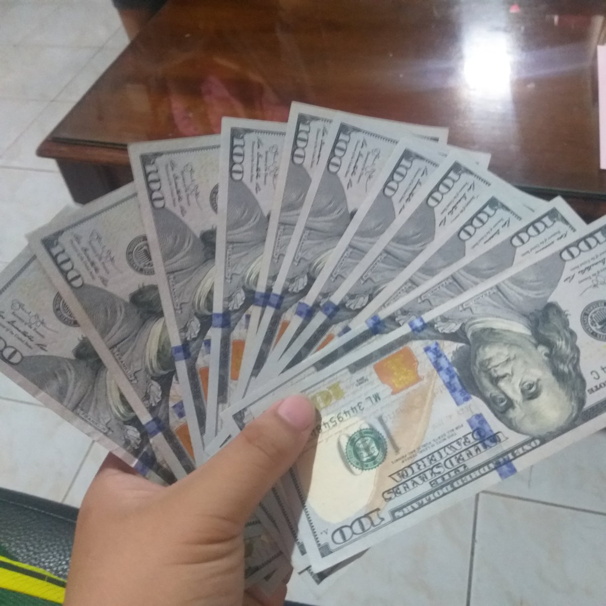 antonyetaaa8's tweet image. Open minded ka ba? Uxto mo ba kumita ng pera? Sali na
#Backrow
#luxxblack