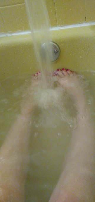 Therapeutic bathtub relaxation time :/ $end so I can get some I've cream when I get out to overindulge