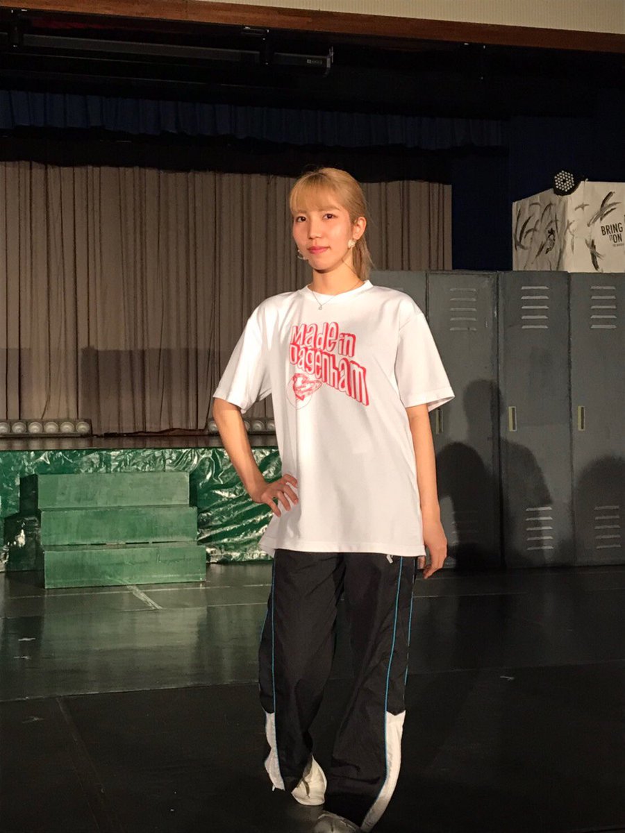 BIO_graduation's tweet photo. ラストはキャンベル✴
チアへ情熱を燃やしに燃やしてる女の子！
全国大会でトロフィーを掴み取ることが目標で、人生からチアがなくなることなんて考えられないんだって🔥

「え？あなたダンス経験者？！
私と一緒にチアやらない？」

さ、誘われちゃった⁉️😲 https://t.co/8jWFXF5cTT