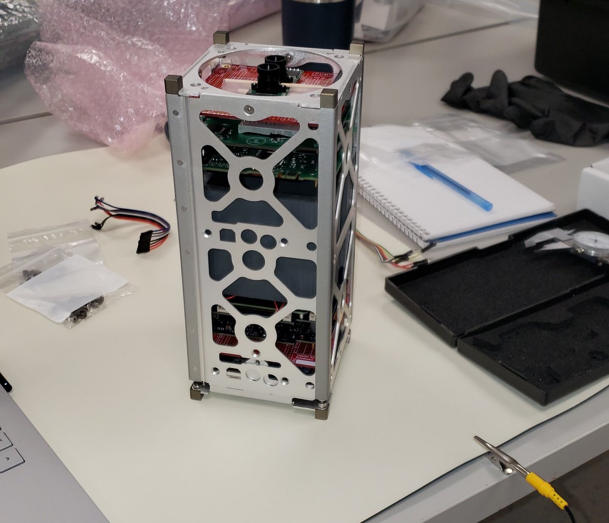 toddlivesay's tweet photo. RMS RamSat together for the first time! We are making full scale prototypes of the ballast design with our 3D  printer provided by @y12nsc before sending specs out for production. Thankful for all the community support! @KirkRenegar @ORSchools @RMSortn @ORNL @goethert https://t.co/HPdgXHO1ac
