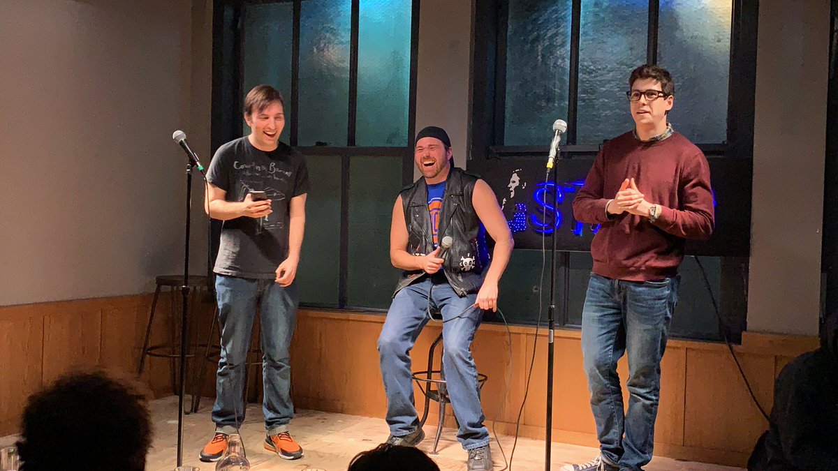 ComedyFightNYC's tweet photo. Check out some 📸 from last weeks Main Event
@danceoval &amp; @dan_wickes brought down the HOUSE!!

Get your tix NOW at https://t.co/AotlVFSqzM with promo “CFC” for just $5!!

Shout out to our Guest Judges!!

THIS SUNDAY 5:30p ONLY at @TheStandNYC brought to you ONLY by @gasdigital https://t.co/z3P8vWKBB0