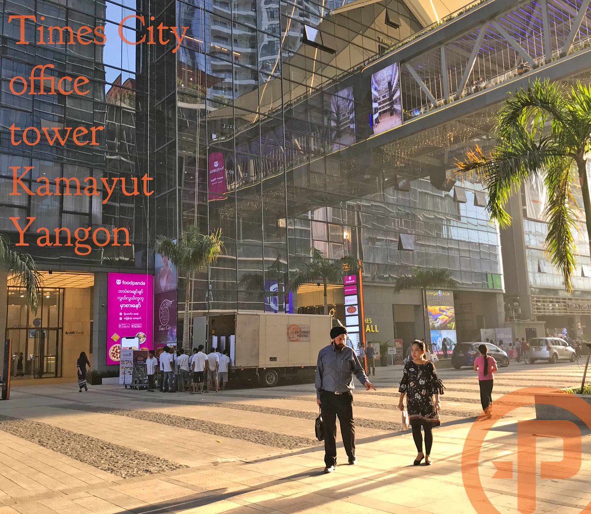 PathwayMoving's tweet image. Helping our former 2017 client move their office into Yangon's lively Times City development. #yangon #maynmar