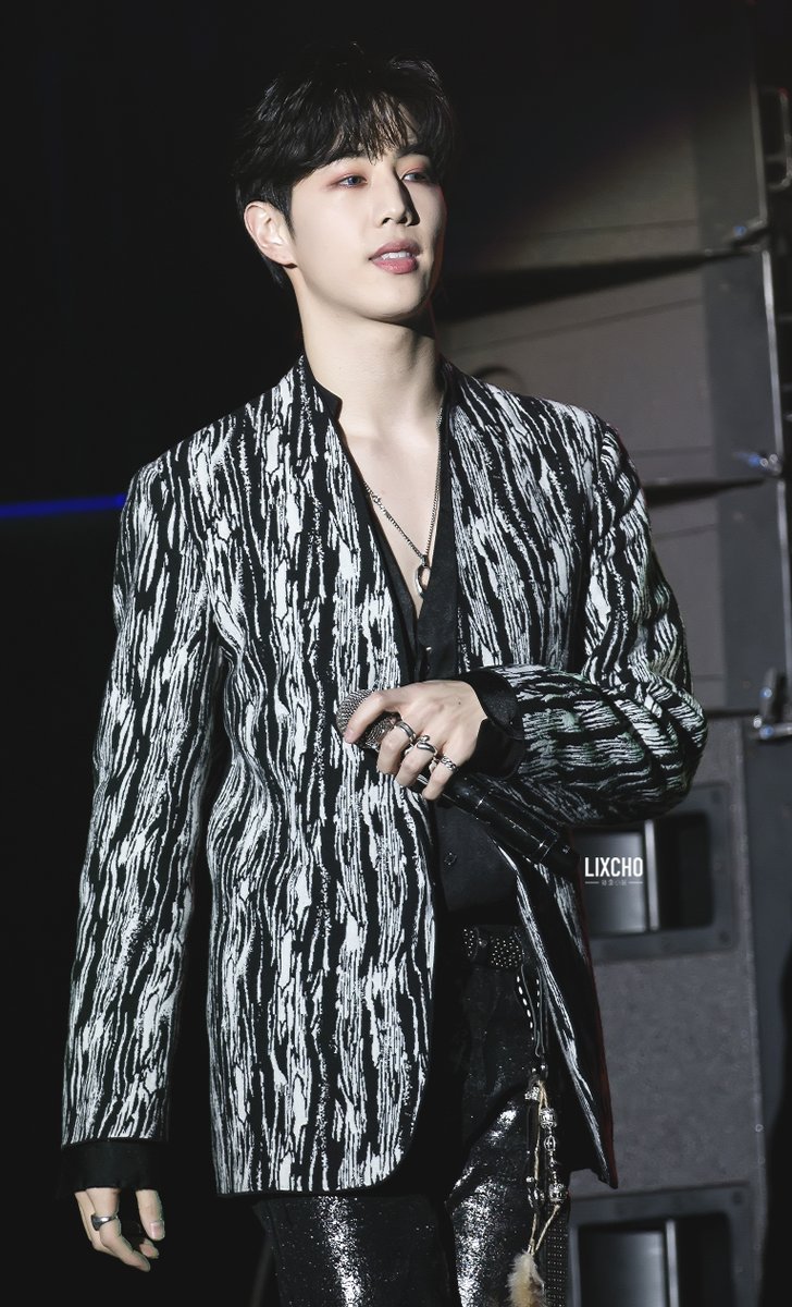 lixcho_'s tweet photo. @mtuan93 过去 现在 未来  要一直喜欢你啊段宜恩~❤️@mtuan93 https://t.co/4dvBfO85ay