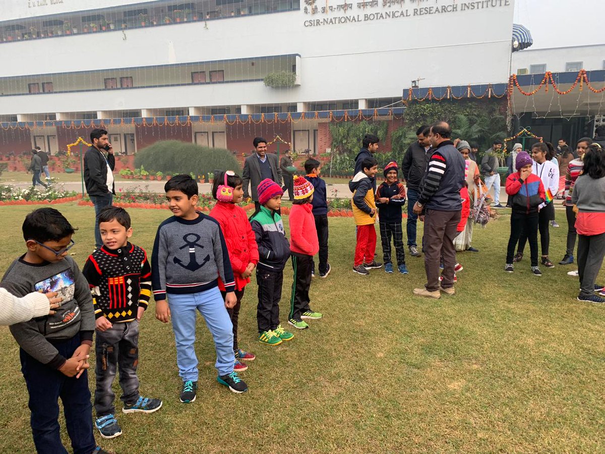 csirnbrilko's tweet photo. #RepublicDay celebrated at @csirnbrilko. Prof. SK Barik, Director, CSIR-NBRI, Lucknow hoisted the National Flag and addressed the scientists, students &amp; staff. #NBRIStaffClub organized various sport events for the wards of Staff on the occasion.
@CSIR_IND https://t.co/4MbOxIHtTa
