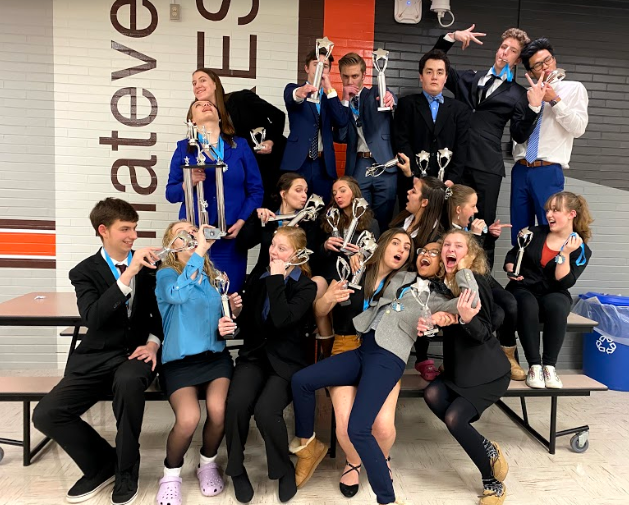 Steph_Sukow's tweet photo. Congratulations to the #CGSpeech on taking 2nd place at the Hersey Midwest Freeze-Out Tournament with 26 finalists! Great job, team! #WeBeCG https://t.co/OMyxgLJE9k