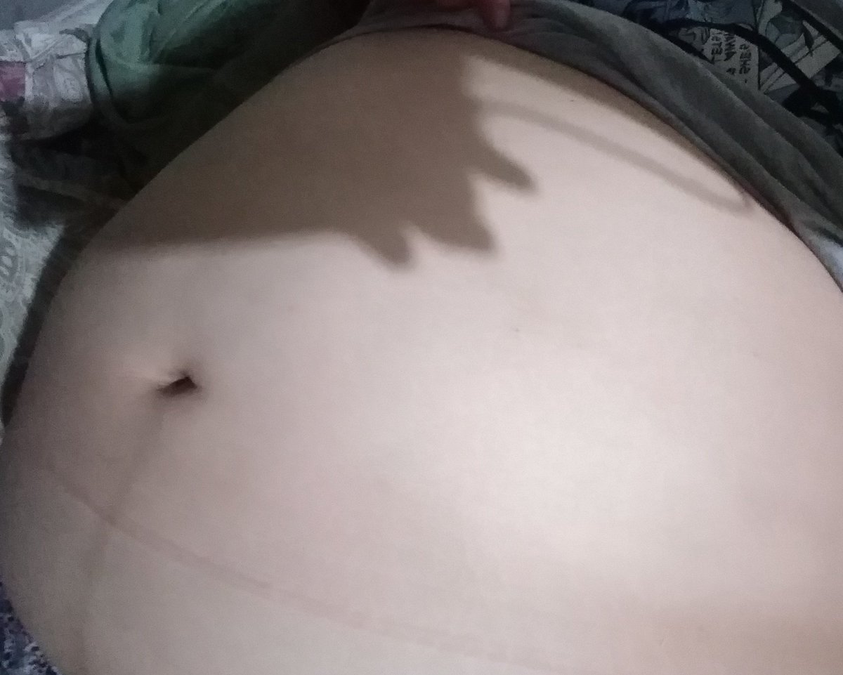 Raquelito1984's tweet photo. 🤰👣 #casi7 https://t.co/QBMj18MpAs
