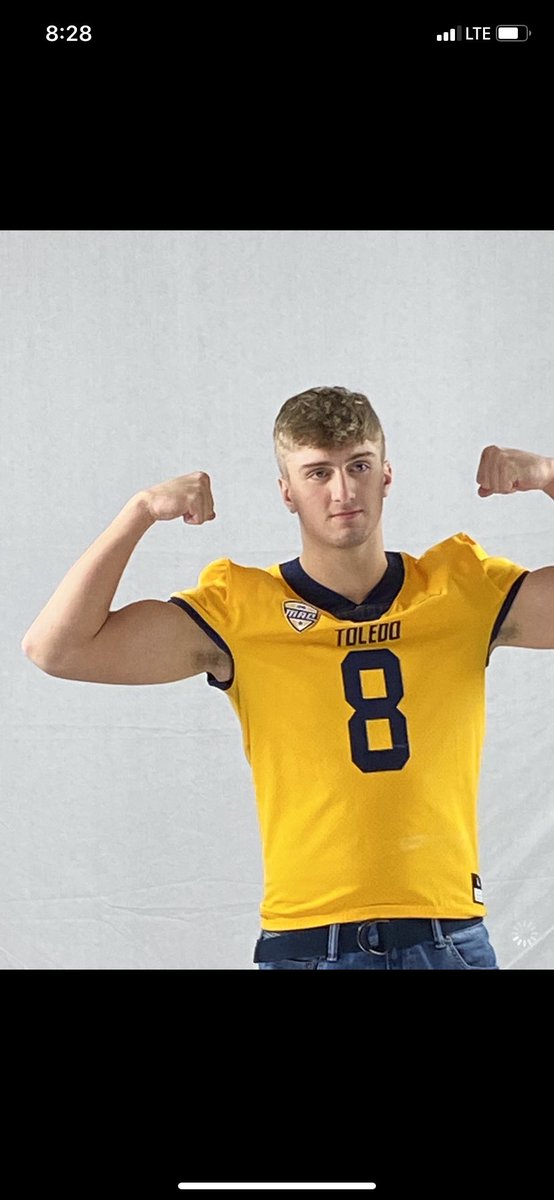 Had an amazing time at <a href="/ToledoFB/">Toledo Football</a> today. Thank you <a href="/Coach_LBJ_/">Larry Black Jr.</a>  and the rest of the Toledo coaching staff for the invite. <a href="/CoachCandle/">Jason Candle</a> <a href="/CoachRossWatson/">Ross T Watson</a> @RickyCicconeUT