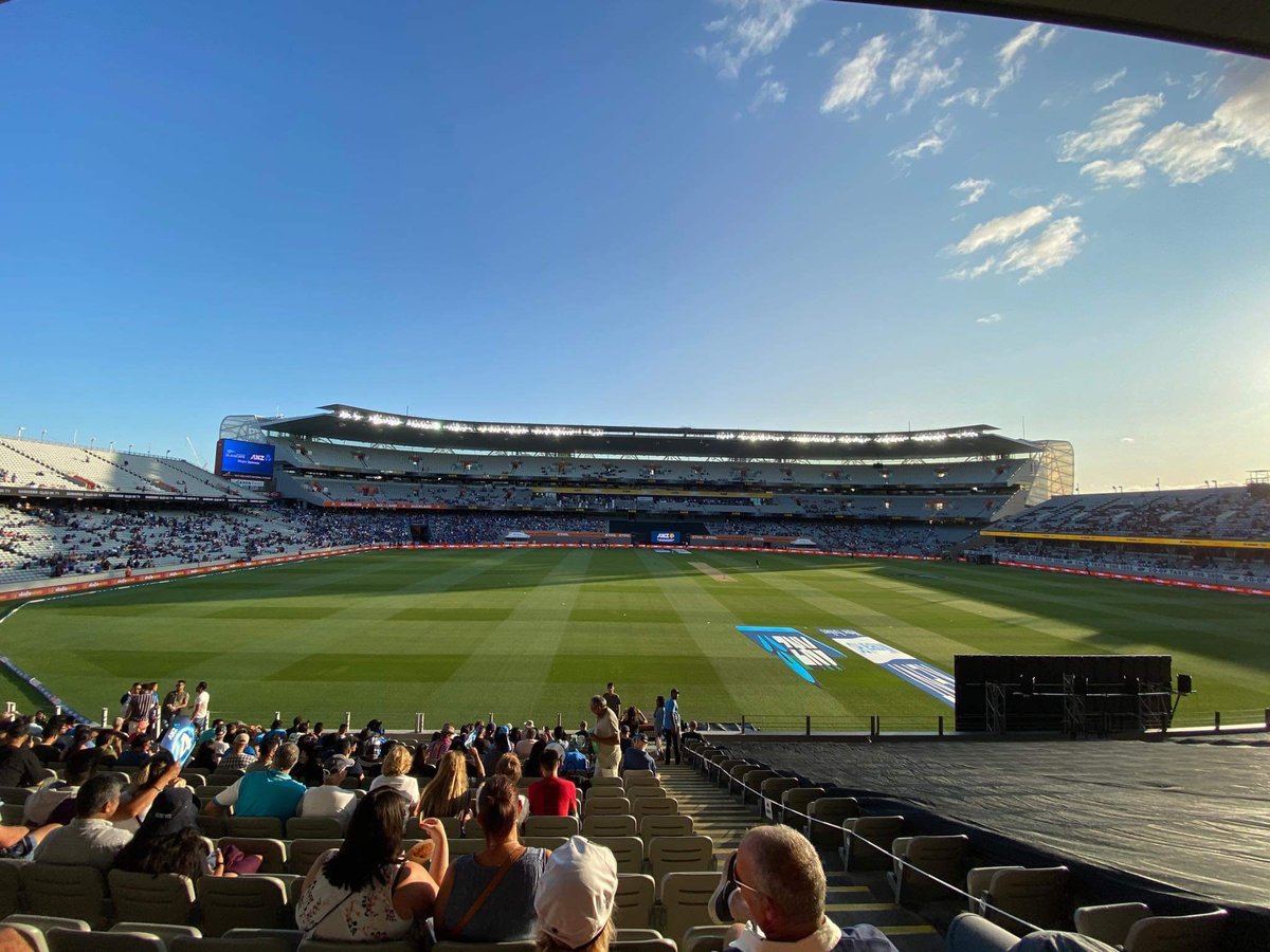 GlobalFrenzy's tweet photo. Hey Frenzy fans! In Auckland and heading to watch the @BLACKCAPS play @IndianCricNews at @edenparknz tonight? Travel with Frenzy and #makemoneywhileyoumove               #frenzytime #auckland #aucklandtransport #sustainabletravel #rewards #rewardme #summer #cricket https://t.co/EJCCzXMXJz