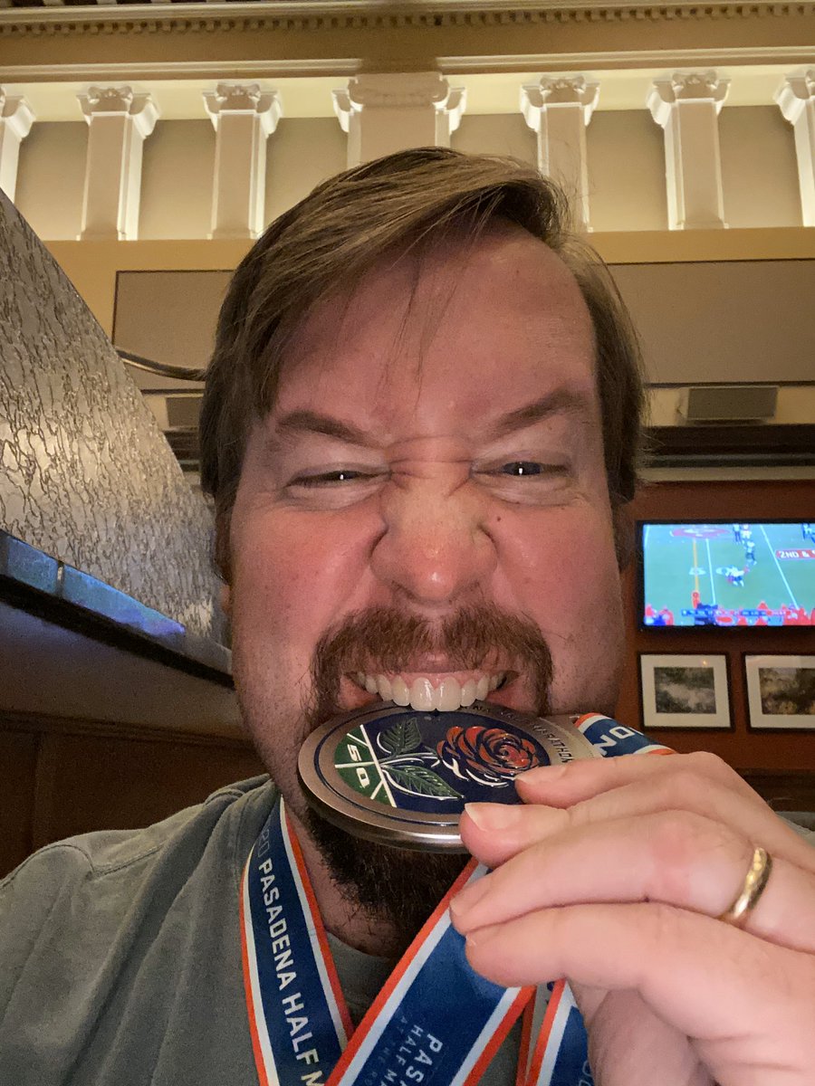coyotemsu's tweet photo. One week after the Pasadena Half Marathon and it still tastes good.
#RunPasadena #PasadenaHalfMarathon https://t.co/kavTXiNiRB