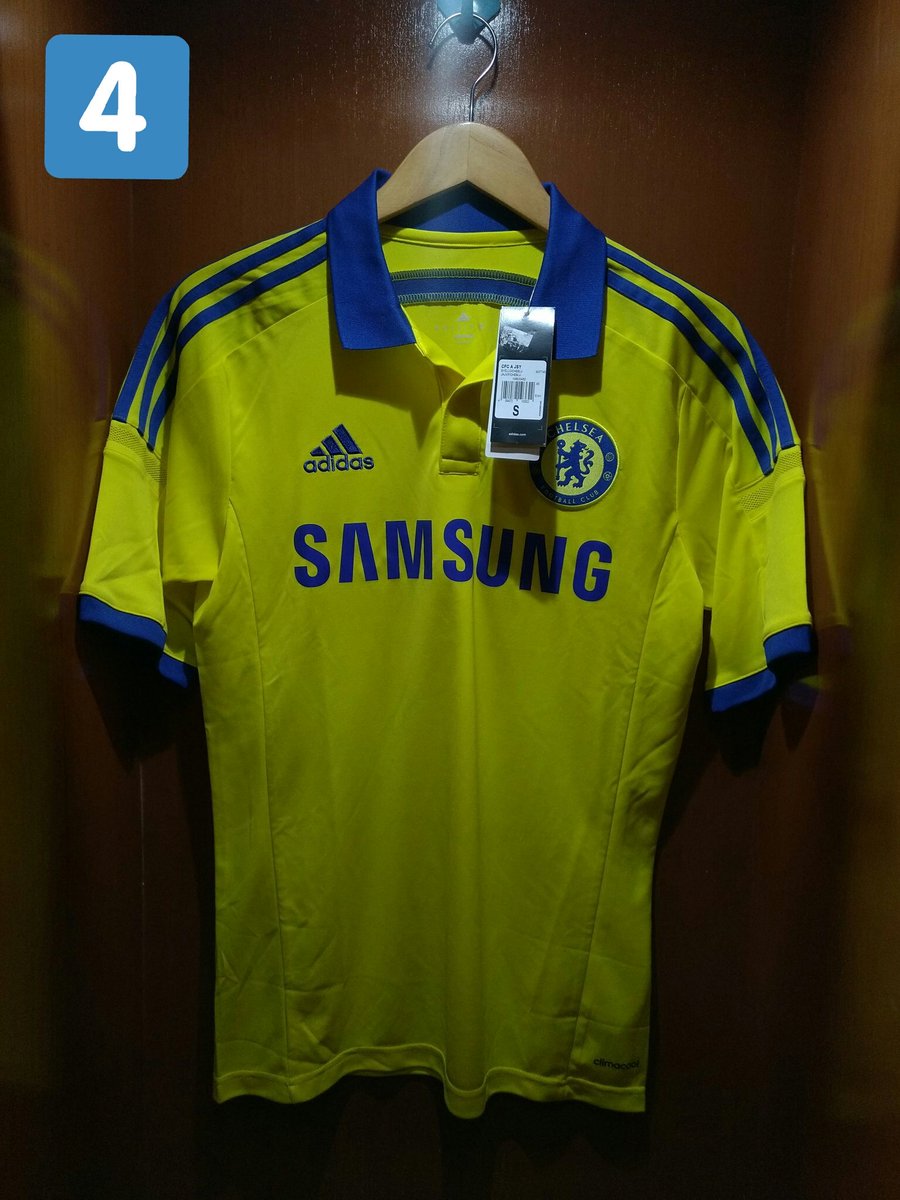 FWDfootballshop's tweet photo. #LelangFFS update 16:00, end bid 21:00 WIB.

Size Small :
#FFS1 Barcelona Home 2013/14 : 70k
#FFS2 Real Madrid Away 2016/17 : 100k
#FFS3 Liverpool Home 2014/15 : 60k
#FFS4 Chelsea Away 2014/15 : 60k https://t.co/g93FT8jkX0