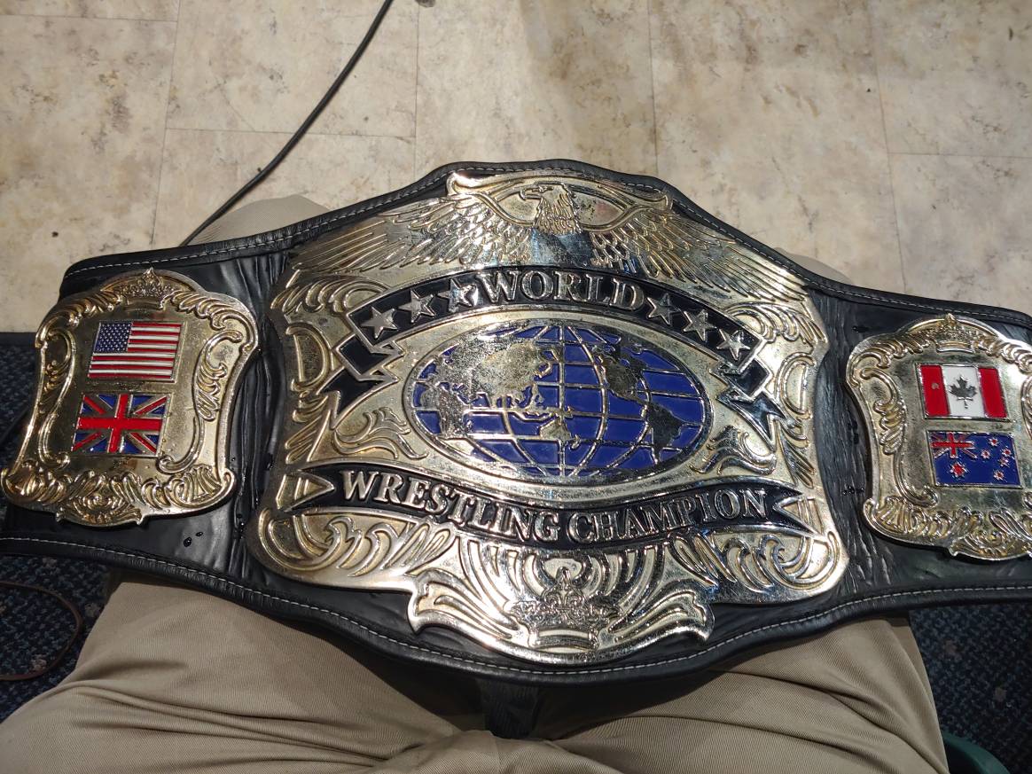 MyNameIsWojcik's tweet photo. Big time title bout as @CJODOYLE faces @WWNACW champion Damien Angel #ViolentThings https://t.co/coxq6iMaPN