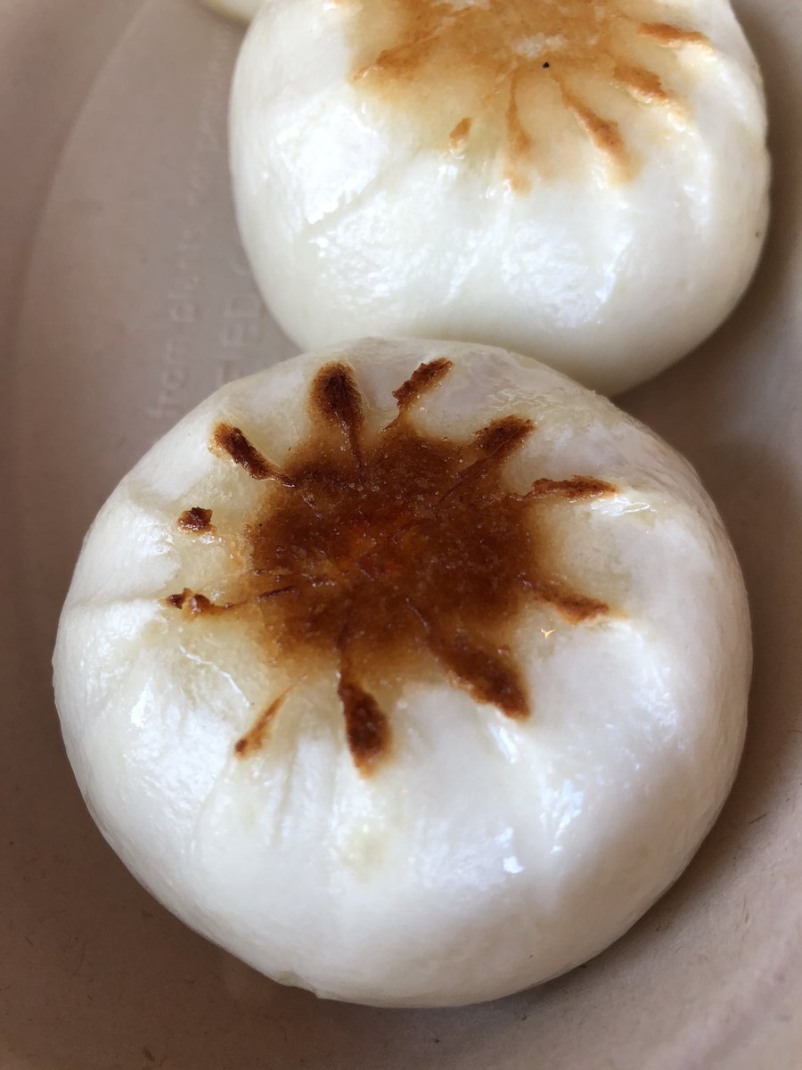 eatinglasvegas's tweet photo. I came, I saw, I was un-baoβd. #toomuchbread #GraffitiBao https://t.co/v6rK06wfeQ