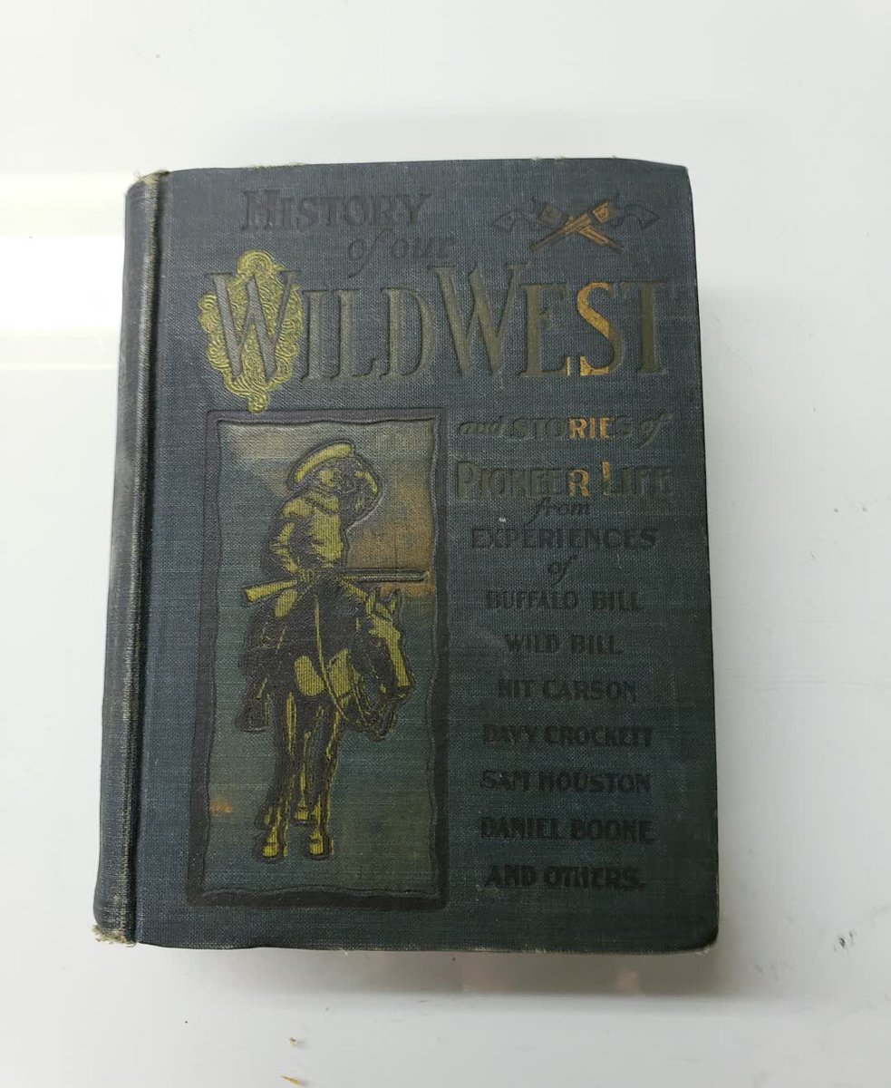 rosbookbinding's tweet photo. Wild West restored.⠀
#roswellbookbinding #book #bookbinding #binding #handmade #bindery #publisher #designer #bookdesigner #traditionaldesign #publishinghouse #publishnshareart #package #packagedesign #custompublishing #bookart #diecut #stamping #restoration #bookrestoration https://t.co/BcdmYr5n08