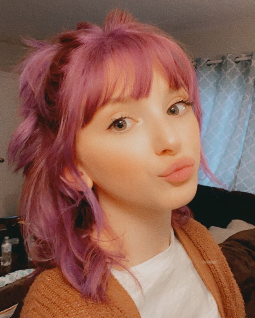 Unexpected Updates on Twitter: "McKayla Adkins: If you didn't watch my  TikTok I tried bleaching my hair and it turned out ugly so I decided to  have fun and dye my hair