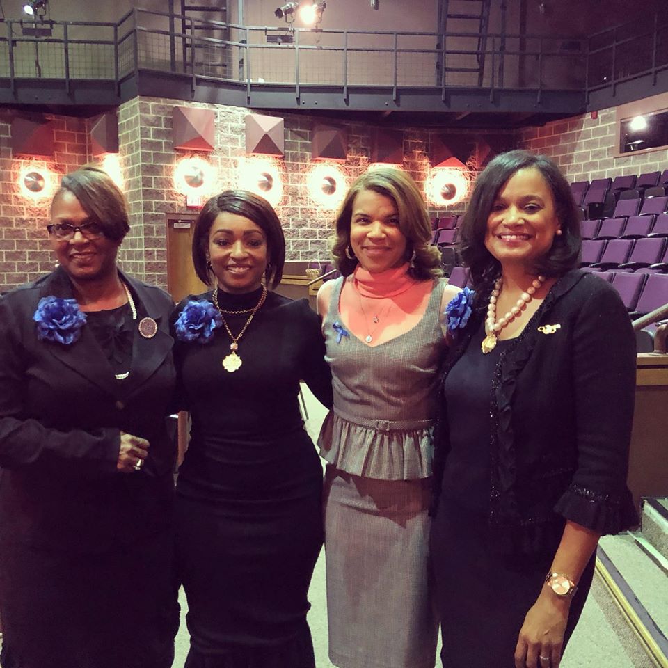 Thank you Mrs. Kemba Smith for speaking to the St. Louis community about your personal testimony. We thank God you were able to endure to help others. #linksinc #stllinks #gatewaylinks #archwaymolinks #sentencingproject #posterchild #kembasmith #kembasmithpradia