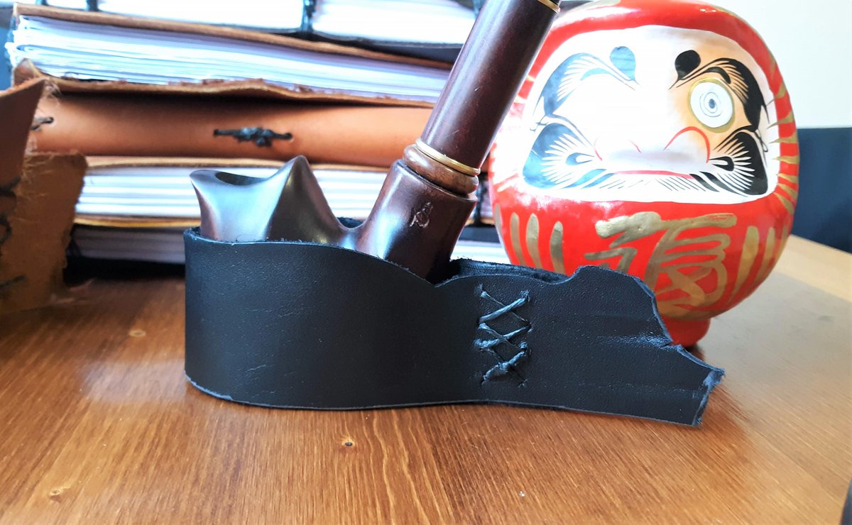 TheInkedEye's tweet image. Personalized Leather Pipe Holder - Handcrafted Pipe Stand - Customized Large Black Rustic Tobacco Pipe Smoking Accessories - Unique Gift etsy.me/2Rr7I8f #leather #pipestand #sewn #tobacco #rugged #smoking #pipeholder #etsy #artist #leathercraft