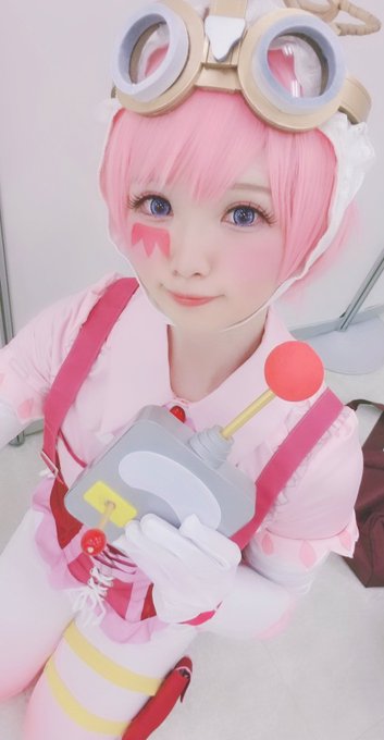 Twitterのコスプレ画像37