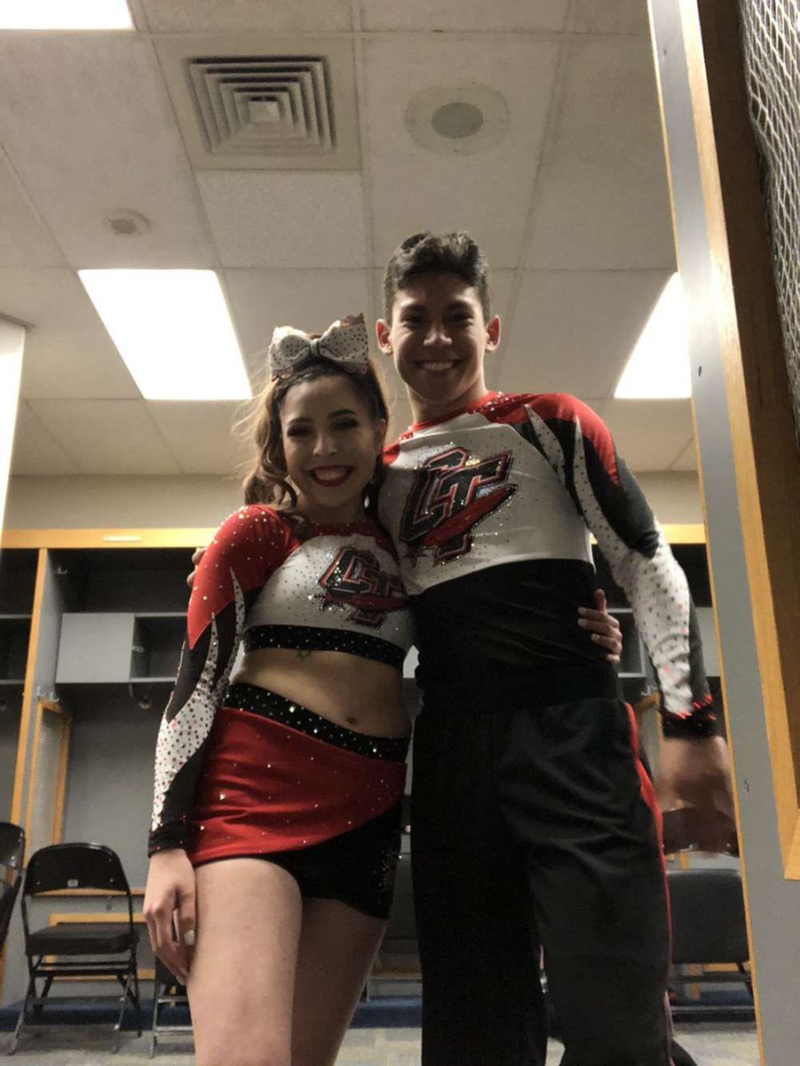 Michelle ^^(A)^^ (@chellyfish5) on Twitter photo 